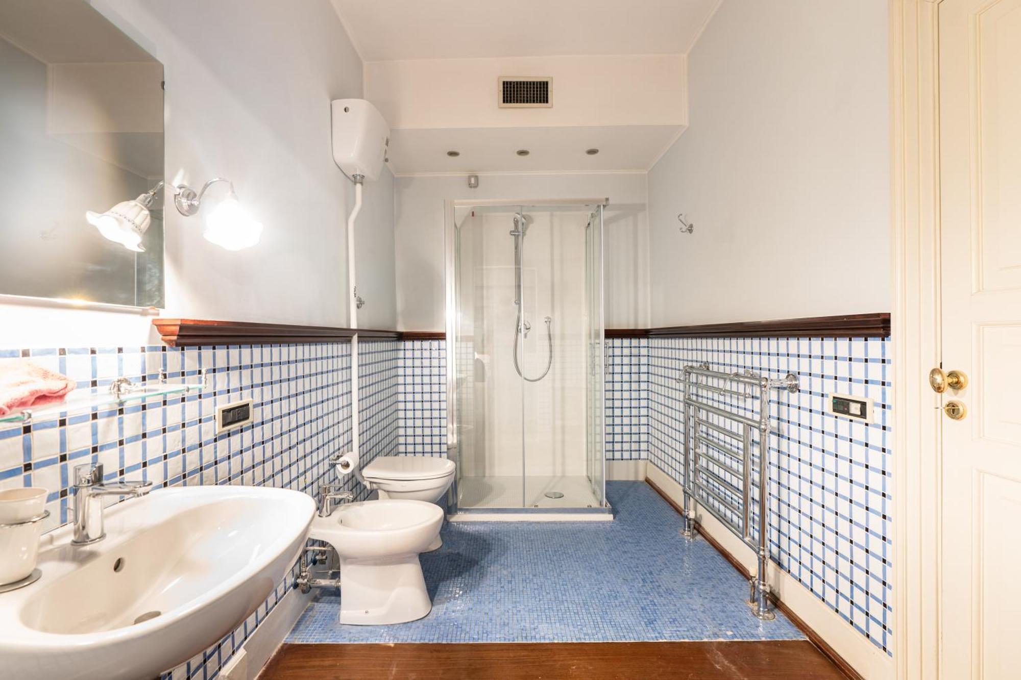 B&B Frida Suite Home Trani Eksteriør billede